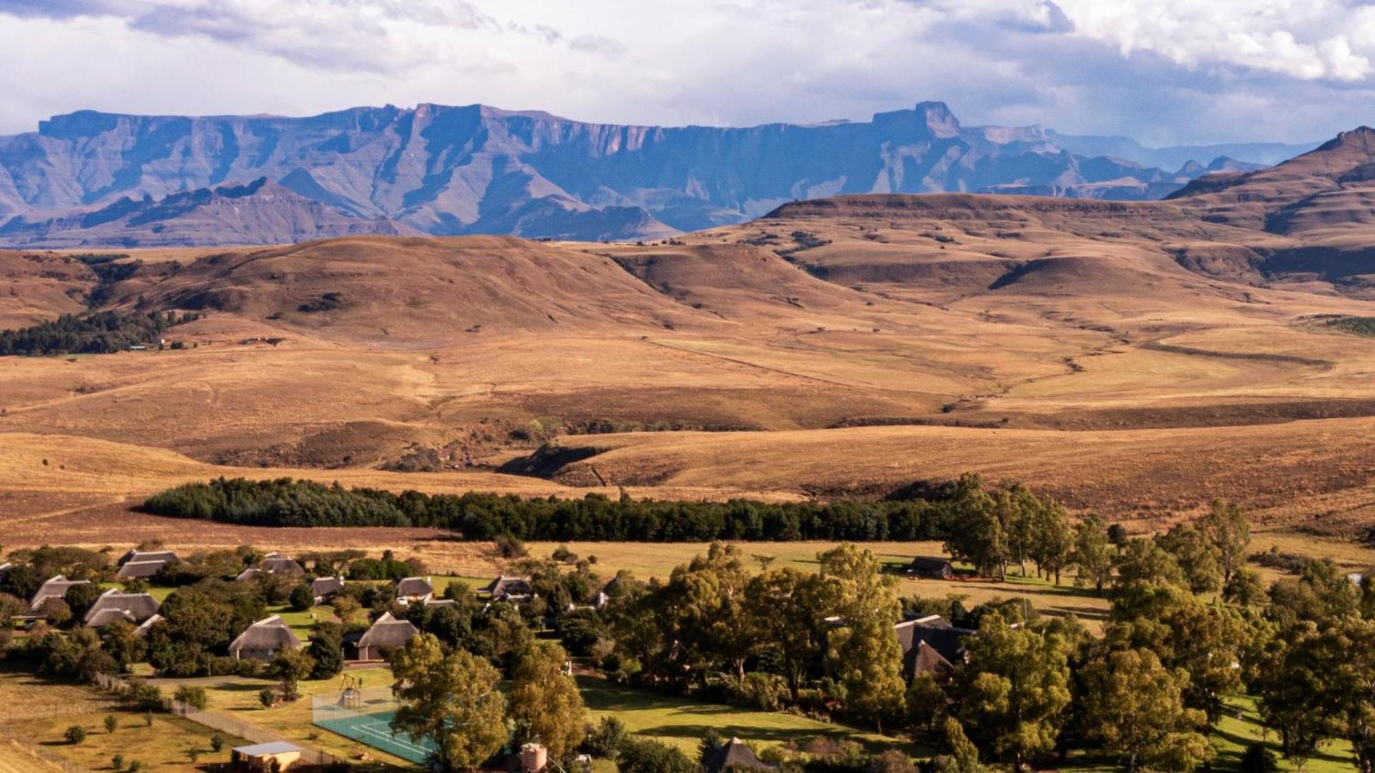 Montusi Mountain Lodge Bonjaneni Экстерьер фото